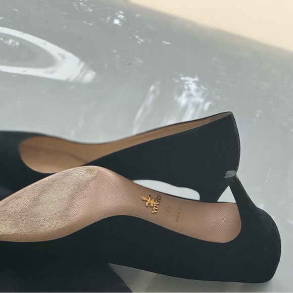 Prada pumps - Picture 4 of 5